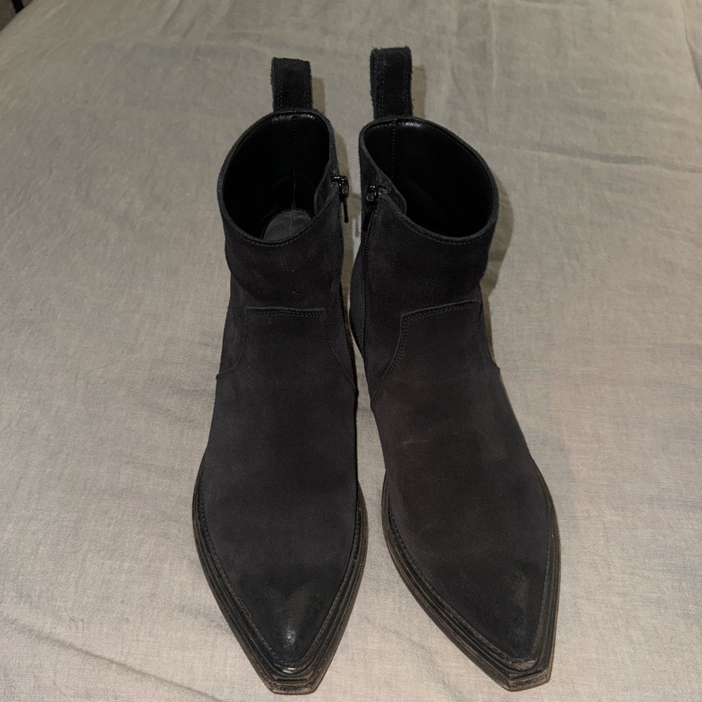 Balenciaga Santiag Suede Boots 40.5